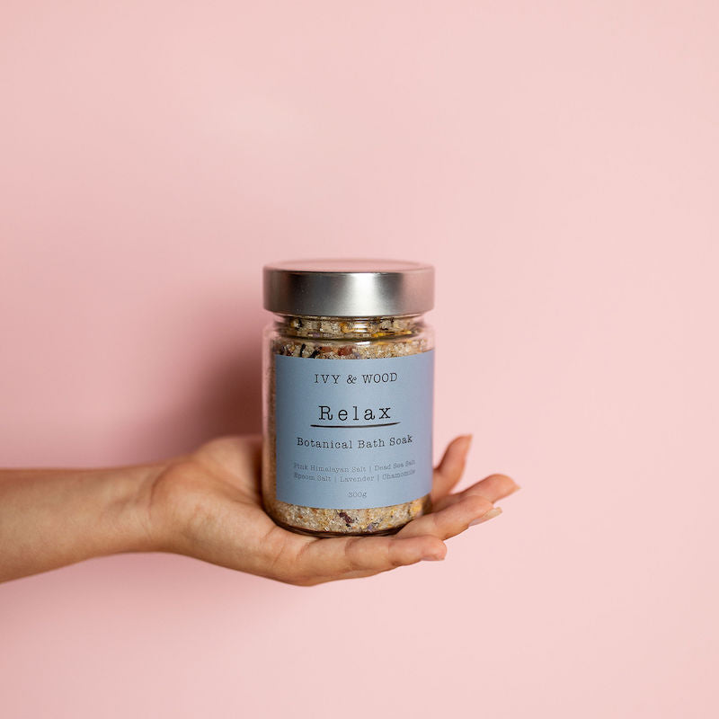 Ivy & Wood: Relax Botanical Bath Soak